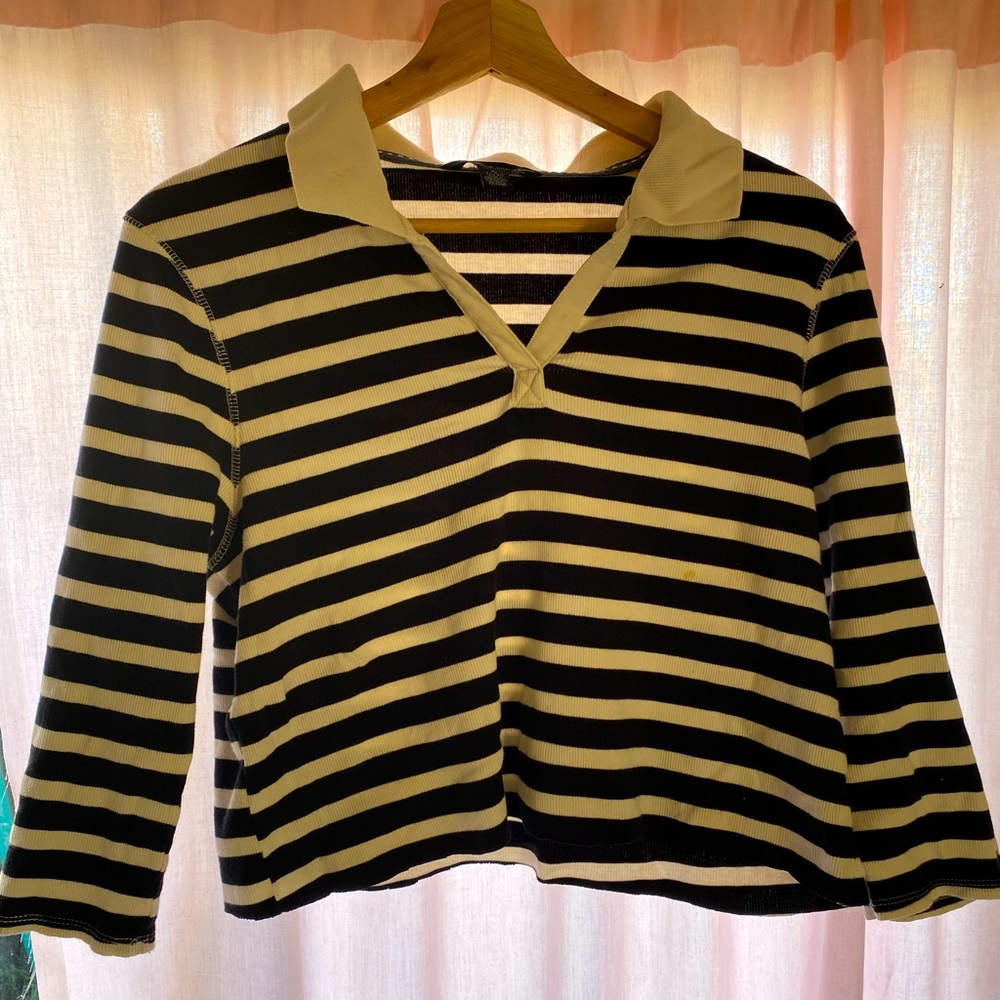 Vintage y2k Tommy Hilfiger Cropped Striped Tee
